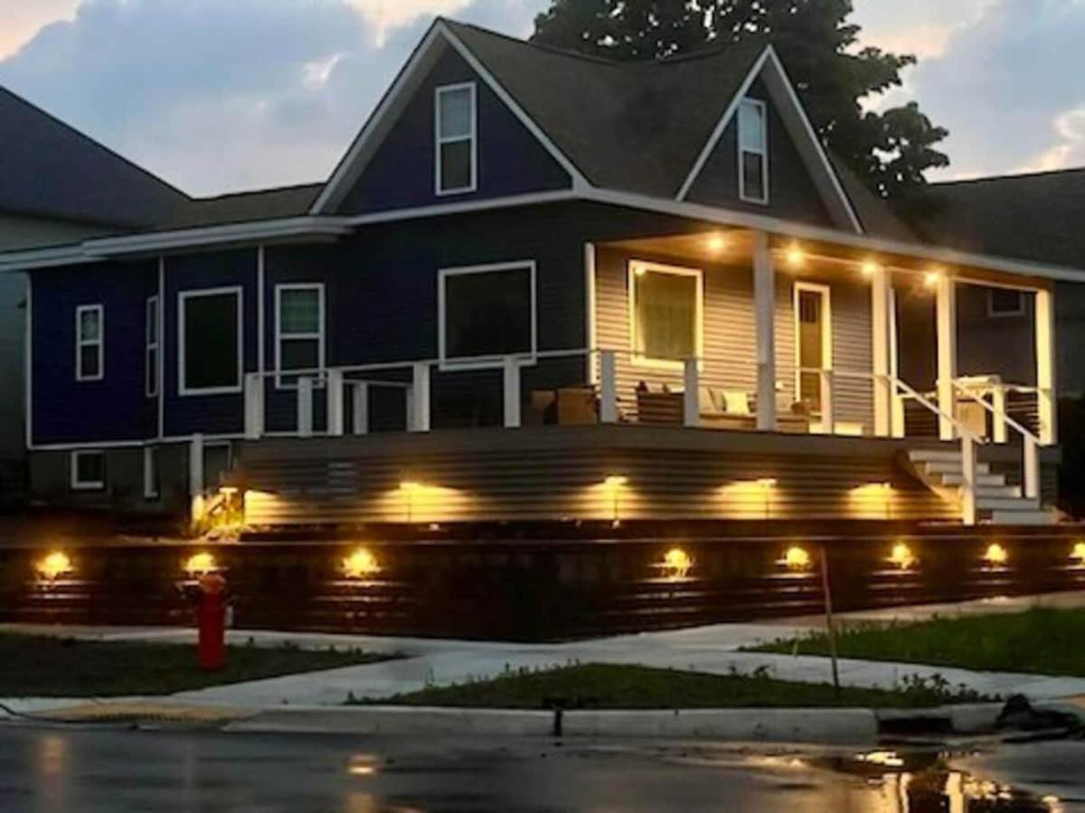 Bay Street Blue Ludington Park Villa Escanaba Luaran gambar