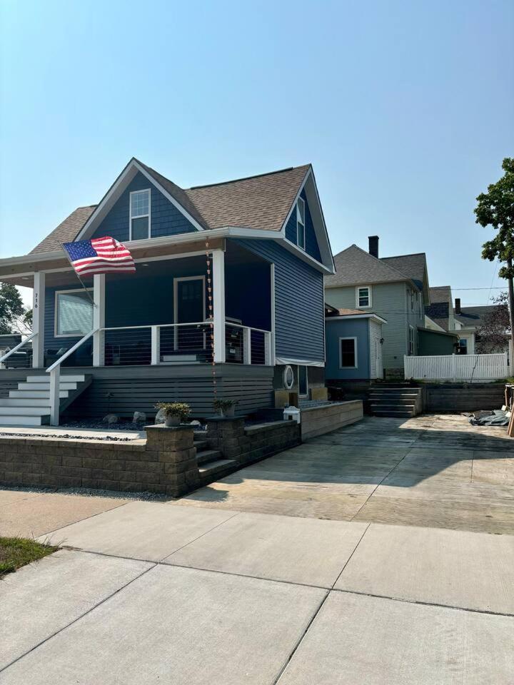 Bay Street Blue Ludington Park Villa Escanaba Luaran gambar