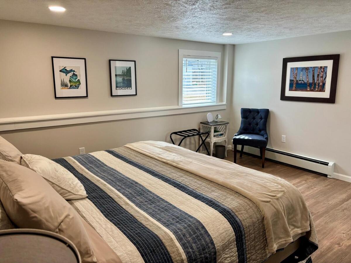 Bay Street Blue Ludington Park Villa Escanaba Luaran gambar
